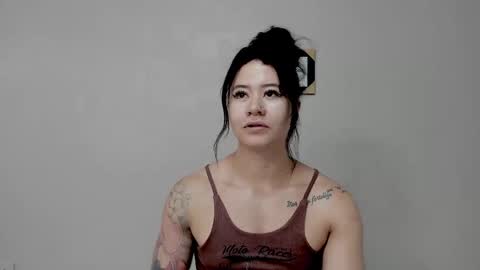 Snapshot of angel_martins chatting on 10.02.25 Angel online show from 10.02.25