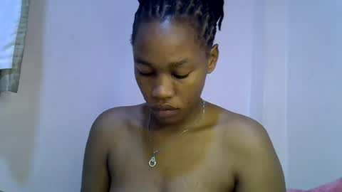Snapshot of angel_mia5 chatting on 07.30.26 angel_mia5 online show from 07.30.26