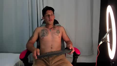 angel_riveras online show from 03.07.26