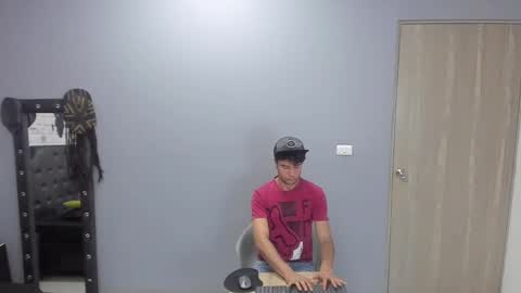 Snapshot of angel_schiavone chatting on 09.10.25 angel_schiavone online show from 09.10.25