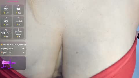 Snapshot of angel_vibes_ chatting on 01.05.25 Angel online show from 01.05.25