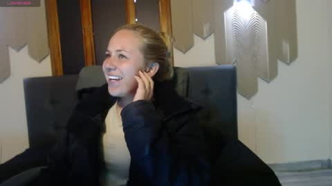 Angel online show from 05.11.26