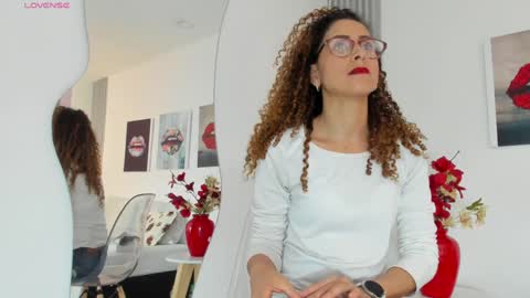 Snapshot of angela_donnato chatting on 01.10.25 A N G E LA.  online show from 01.10.25