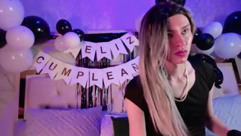 angela_white22 online show from 05.18.26
