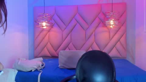 Snapshot of angelaa_cute chatting on 07.24.26 ANGELA online show from 07.24.26