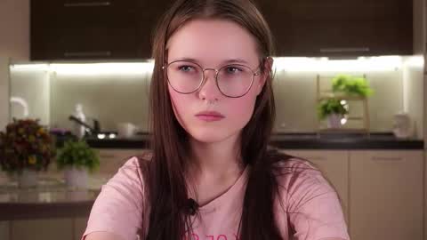 Mary online show from 09.10.25