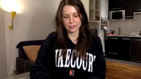 Angela online show from 01.07.25