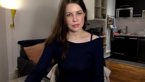 Angela online show from 01.11.25