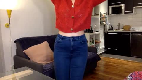 Angela online show from 11.04.25