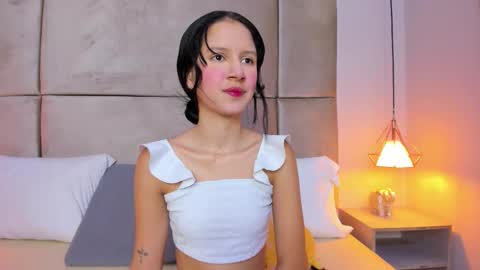 angelag_ online show from 11.11.25