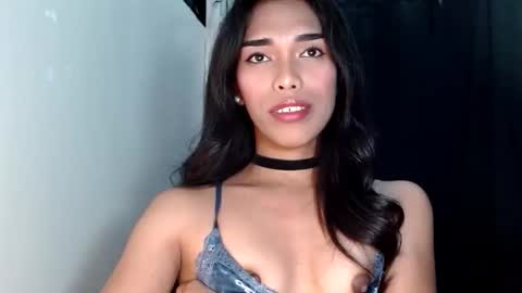 Snapshot of angelamonroe chatting on 04.10.26 SENORITA online show from 04.10.26