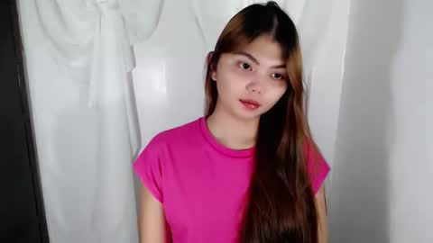 Snapshot of angelari_slut chatting on 03.05.26 angelari_slut online show from 03.05.26