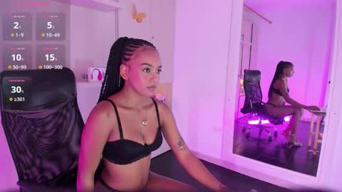 Snapshot of angelariverss chatting on 01.08.26 angelariverss online show from 01.08.26