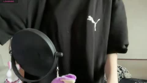 Angela online show from 10.14.25