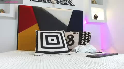 Snapshot of angelbacker chatting on 01.31.25 Angel online show from 01.31.25