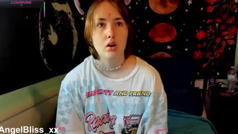 Angel online show from 12.03.25
