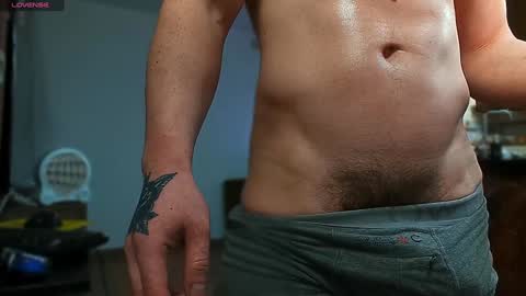 Snapshot of angelcabezaz chatting on 01.08.25 NGEL. online show from 01.08.25
