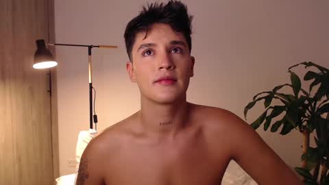 Angel online show from 12.04.24