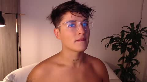 Angel online show from 01.10.25