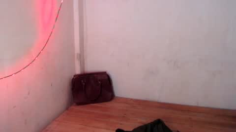 Snapshot of angeldark_satisfactionxxx chatting on 07.26.26 ANGELDARK online show from 07.26.26