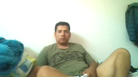 Snapshot of angeldavid90 chatting on 04.15.26 angeldavid90 online show from 04.15.26