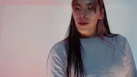 Snapshot of angele_johnson chatting on 10.26.25 angele online show from 10.26.25