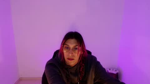 Snapshot of angele_johnson chatting on 02.05.26 angele online show from 02.05.26