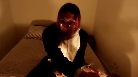 Snapshot of angele_johnson chatting on 02.11.26 angele online show from 02.11.26