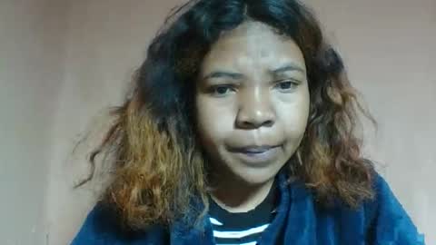 Snapshot of angeleraholiharimalala chatting on 10.23.25 angeleraholiharimalala online show from 10.23.25