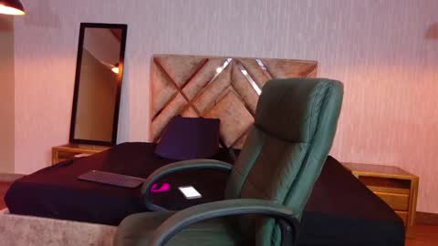 angel online show from 09.29.25