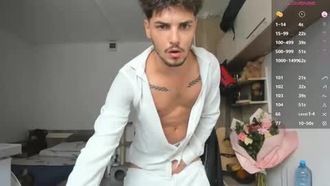 Frankie  online show from 09.10.25