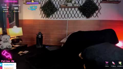 Angel online show from 09.15.25