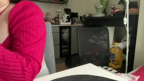 Snapshot of angelharly chatting on 03.09.25 AngelHarly online show from 03.09.25