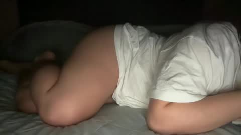 Snapshot of angelharly chatting on 11.04.25 AngelHarly online show from 11.04.25