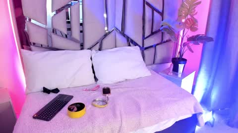 Snapshot of angeli_cute chatting on 09.10.25 angeli_cute online show from 09.10.25