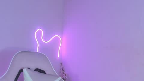 Carolina online show from 01.28.25