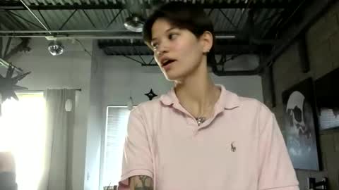 Snapshot of angelia01m chatting on 02.27.26 angelia01m online show from 02.27.26