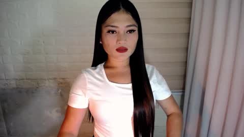 Snapshot of angelic_girlxx chatting on 02.06.25 Angie online show from 02.06.25