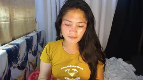 Snapshot of angelic_girlxx chatting on 10.19.25 Angie online show from 10.19.25