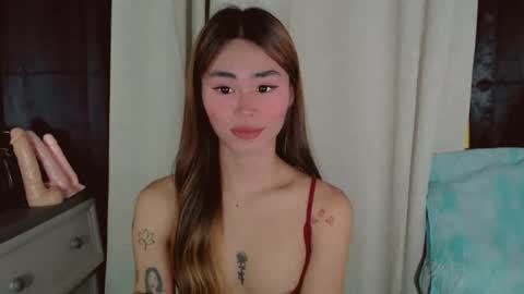 Snapshot of angelic_sex chatting on 07.18.26 Angelica online show from 07.18.26