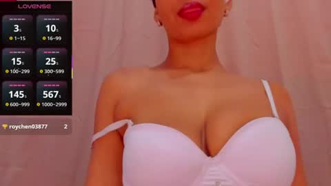 Snapshot of angelica_hot19 chatting on 06.28.26 angelica_hot19 online show from 06.28.26