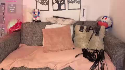 Snapshot of angelica_mature49 chatting on 06.25.26 Angelica online show from 06.25.26