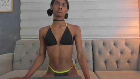 Snapshot of angelica_sexy1 chatting on 12.11.24 angelica_sexy1 online show from 12.11.24