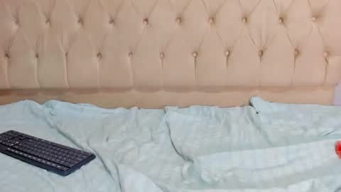 Snapshot of angelica_sexy1 chatting on 01.27.25 angelica_sexy1 online show from 01.27.25