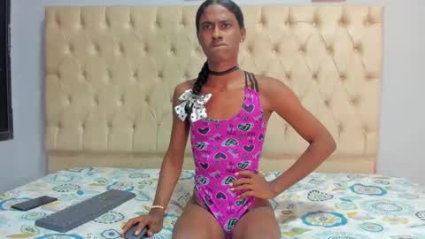 Snapshot of angelica_sexy1 chatting on 02.05.25 angelica_sexy1 online show from 02.05.25