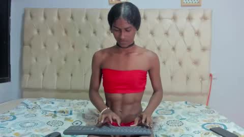 Snapshot of angelica_sexy1 chatting on 02.12.25 angelica_sexy1 online show from 02.12.25