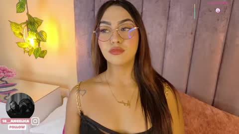 Snapshot of angelicaa_garcia chatting on 04.10.26 angelicaa_garcia online show from 04.10.26