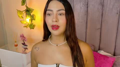 Snapshot of angelicaa_garcia chatting on 04.24.26 angelicaa_garcia online show from 04.24.26