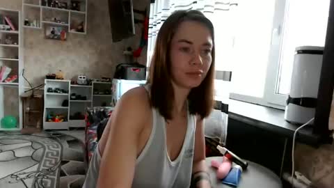 AngelicaLaursX online show from 10.14.25