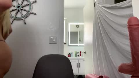 angelicalexa online show from 11.17.25